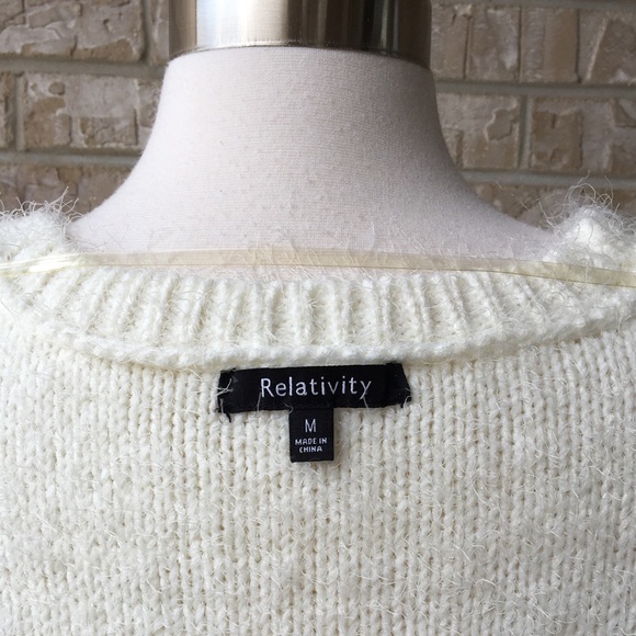 Relativity Knit Crew Neck Sweater Size M 🌸 - Picture 6 of 8